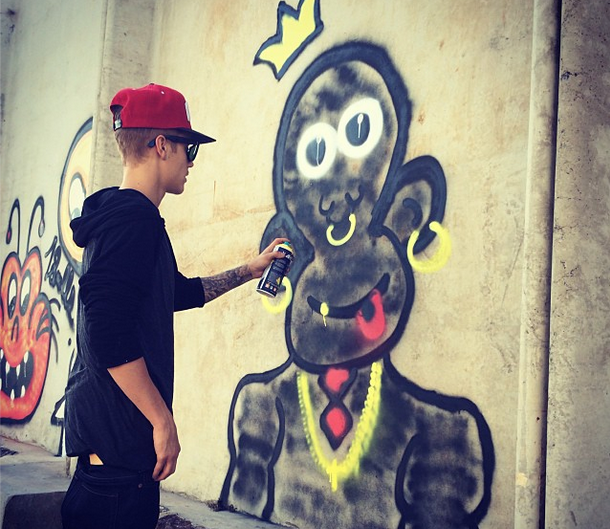 Justin Bieber Charged With Felony Over Graffiti Art